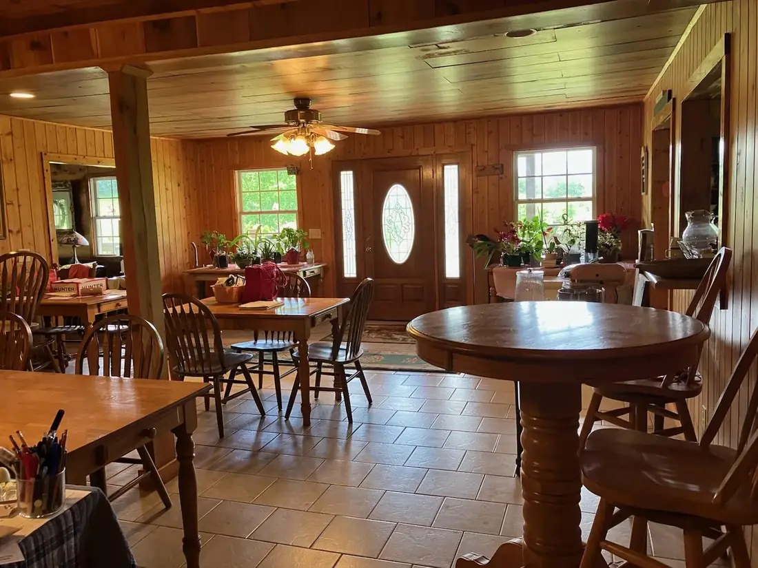 The lodge dining room and entry at R&D Adventures